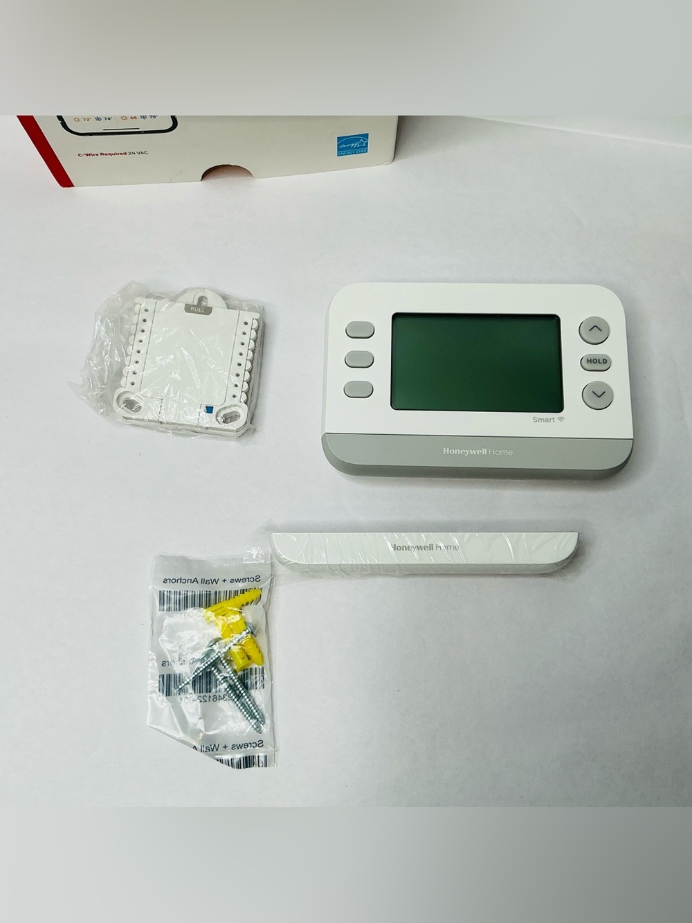 Honeywell Home X2S Smart Thermostat, Conventional/Heat Pump, Wi-Fi Thermostat - Picture 5 of 10